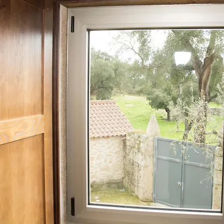 Casas Do Regato カントリーハウス カステロ・ブランコ